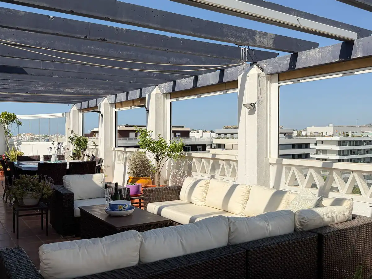 Penthouse zum Verkauf in Nueva Andalucía