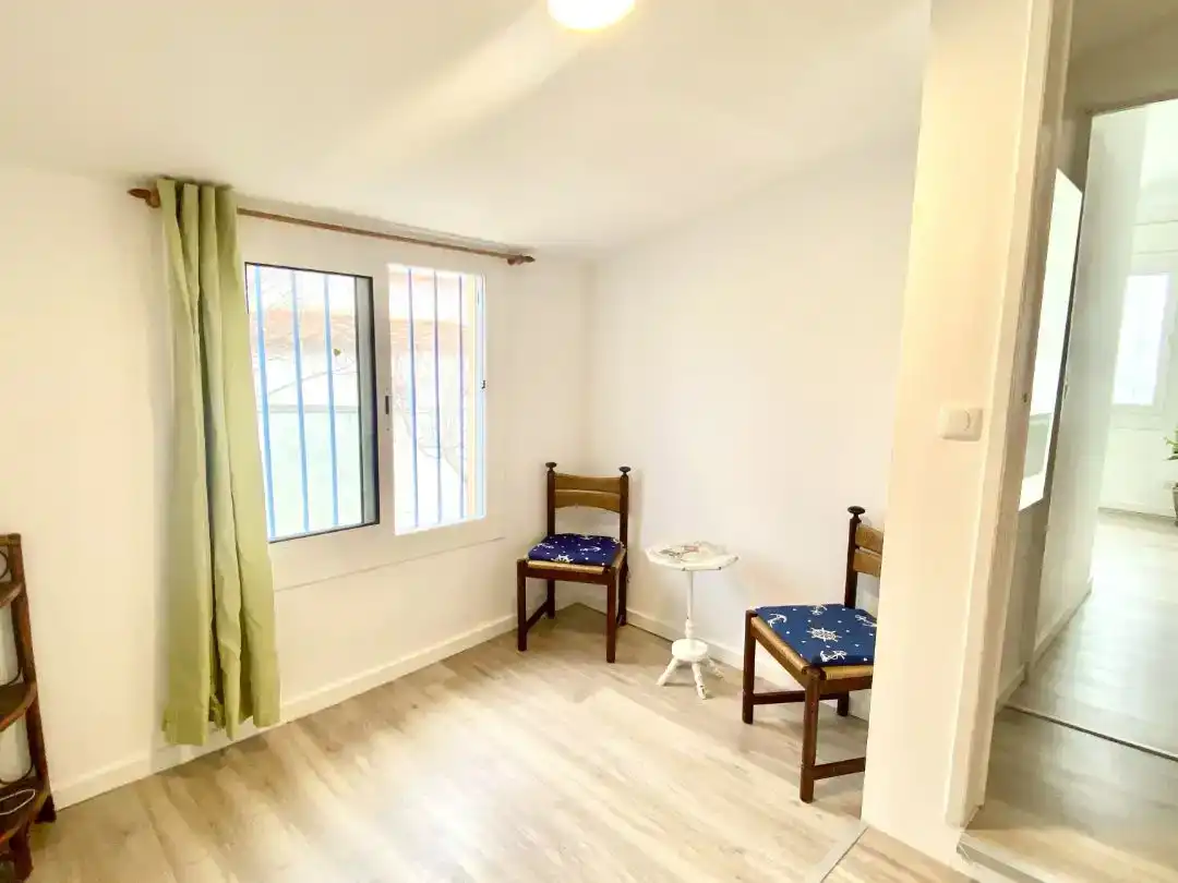 Bedroom of Flat for sale in Roses  with Air Conditioner