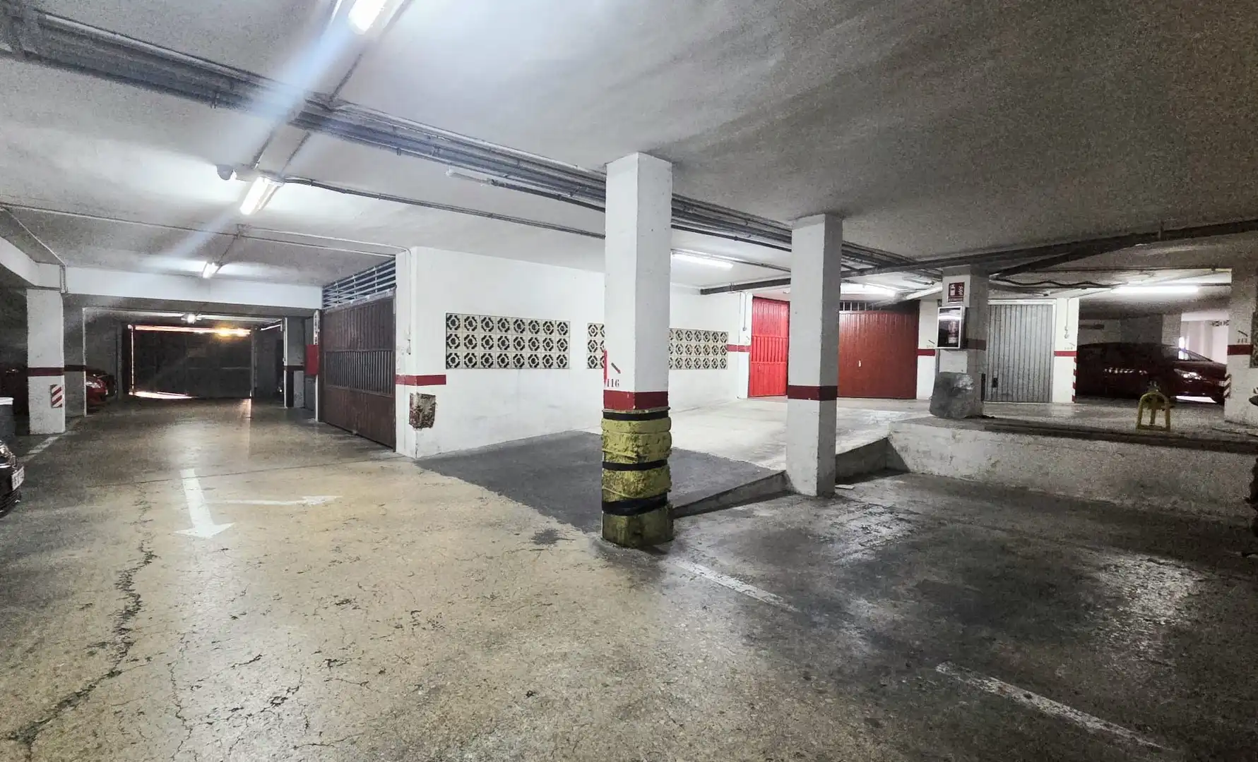 Parkplatz von Wohnung zum Verkauf in Benidorm mit Klimaanlage und Terrasse