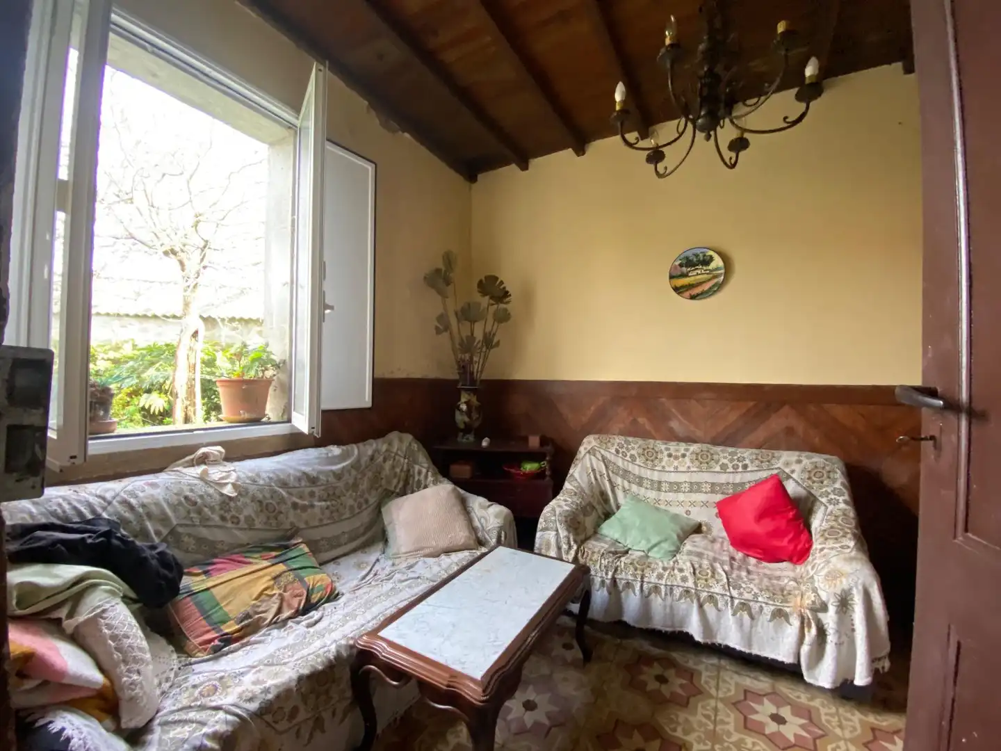 Sala de estar de Casa o chalet en venta en Caldas de Reis con Jardín privado