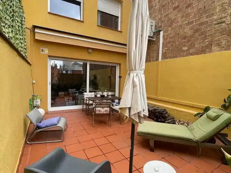 Dúplex de lloguer a Carrer de Gràcia, 49, Centre