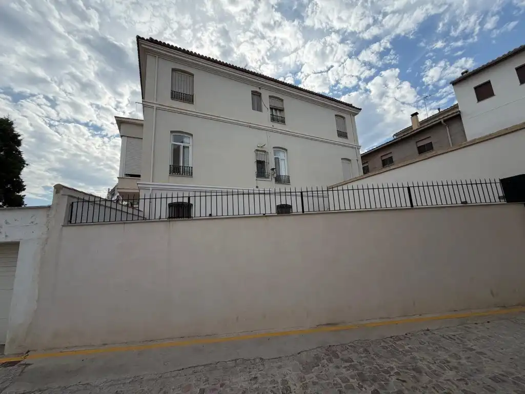 Vista exterior de Piso en venta en Segorbe