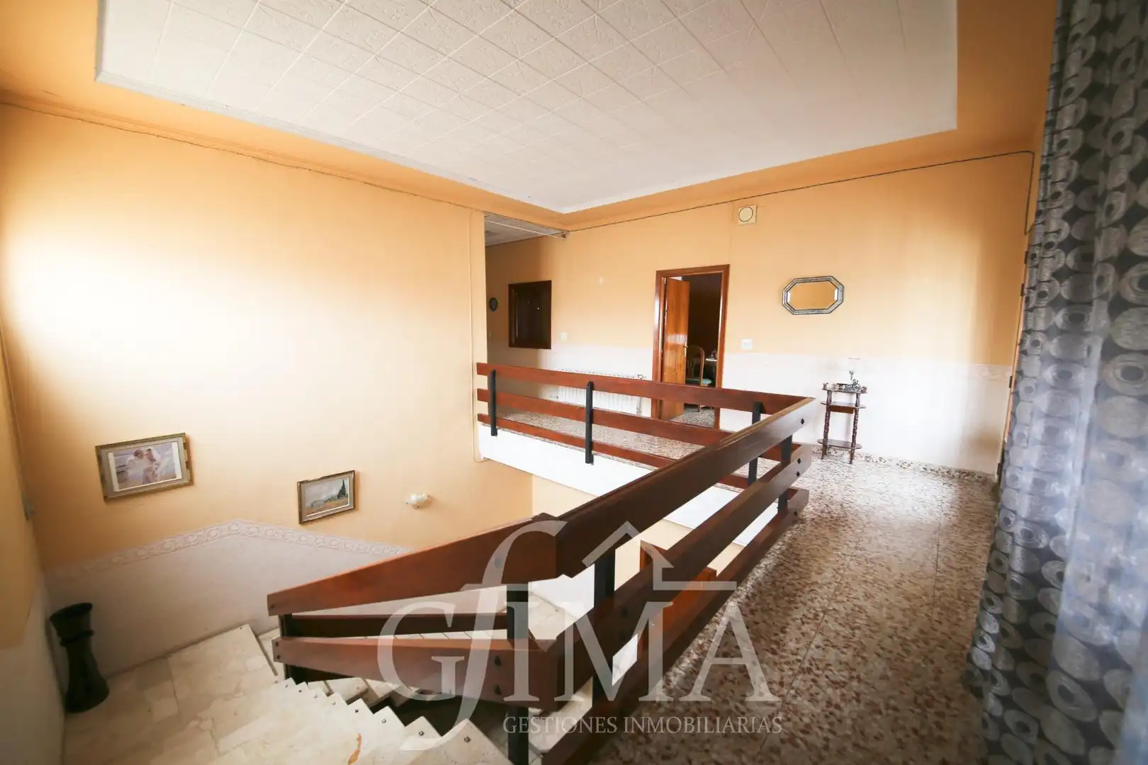 Houses for sale in Argamasilla de Alba  with Air Conditioner, Heating and Balcony