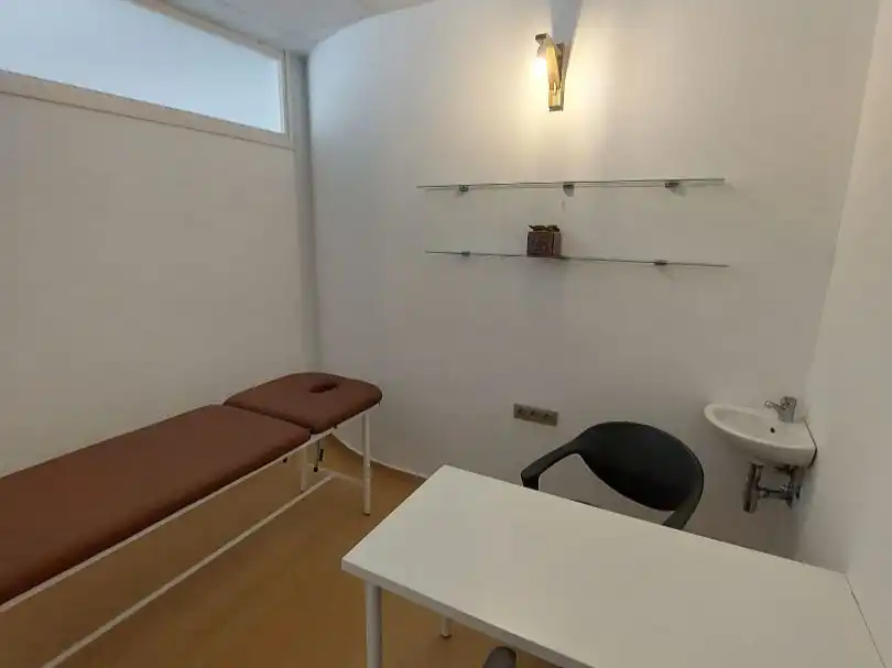 Oficina de lloguer en Ciutadella de Menorca amb Aire condicionat, Calefacció i Moblat