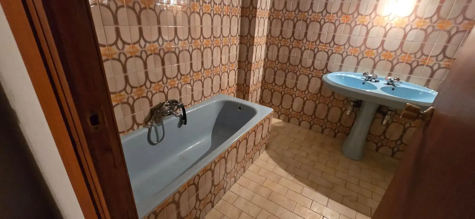 Baño de Piso en venta en Puertollano con Terraza