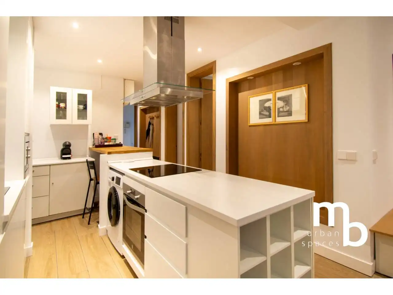 Cocina de Apartamento de alquiler en Madrid con Aire acondicionado, Calefacción y Amueblado