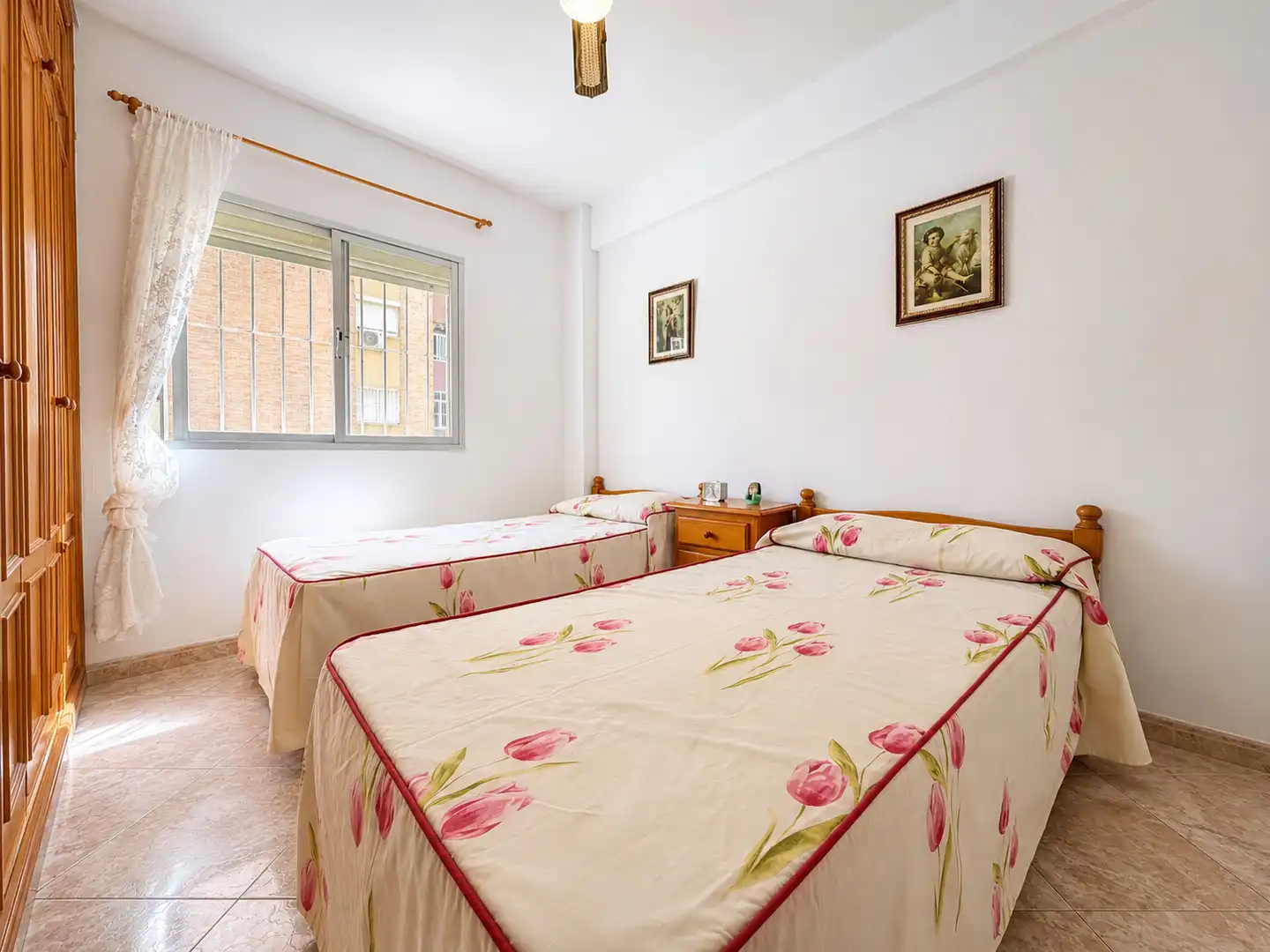 Habitación de Piso en venta en Málaga con Aire acondicionado, Amueblado y Horno