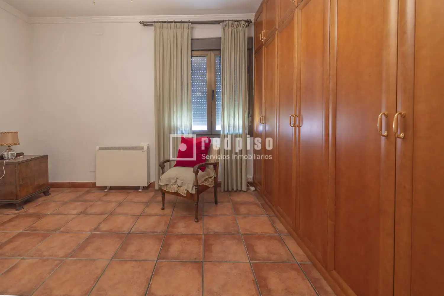 Habitación de Casa o chalet en venta en Noblejas con Calefacción, Jardín privado y Trastero