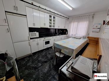 Wohnung mit Balkon zum Verkauf in Arteagabeitia - Retuerto - Kareaga