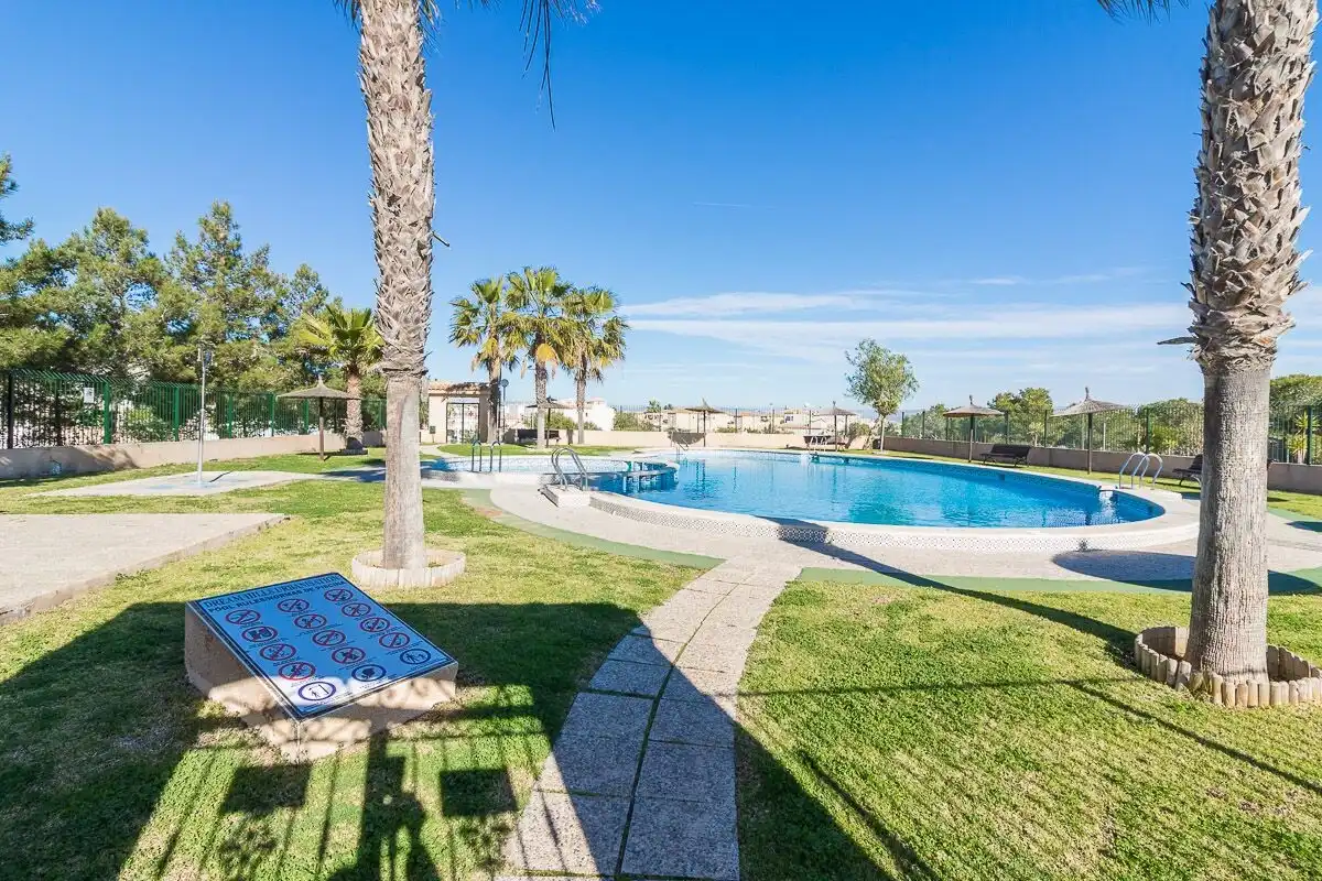 Duplex con piscina in vendita a Orihuela Costa, imagen 36