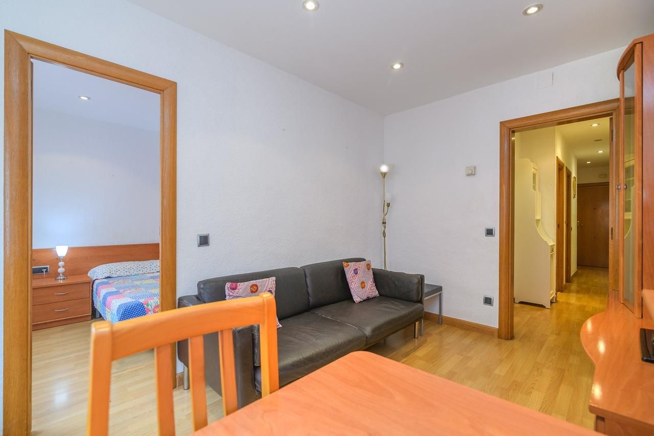 Flat for sale in Calle de la Conca de Tremp, El Carmel
