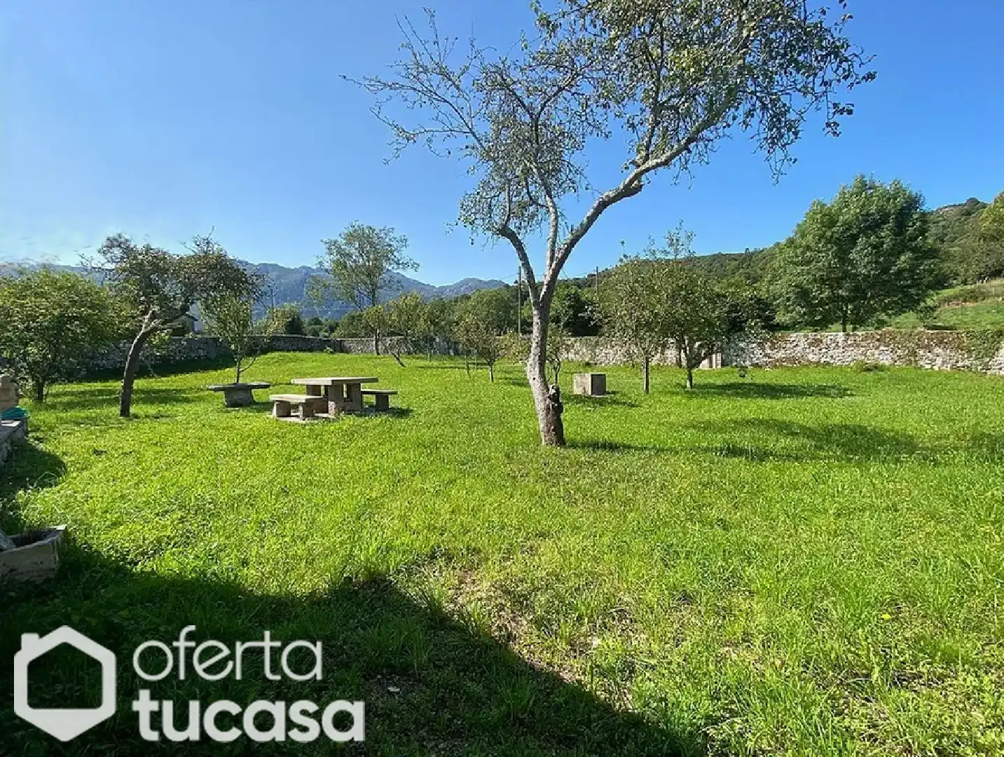 Piso en venta en Cabrales con Jardín privado y Amueblado