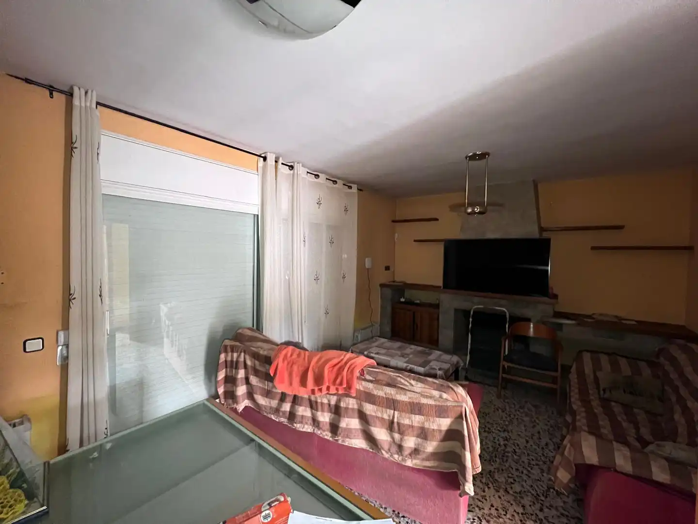 Sala de estar de Casa o chalet en venta en Lliçà d'Amunt con Calefacción, Jardín privado y Terraza
