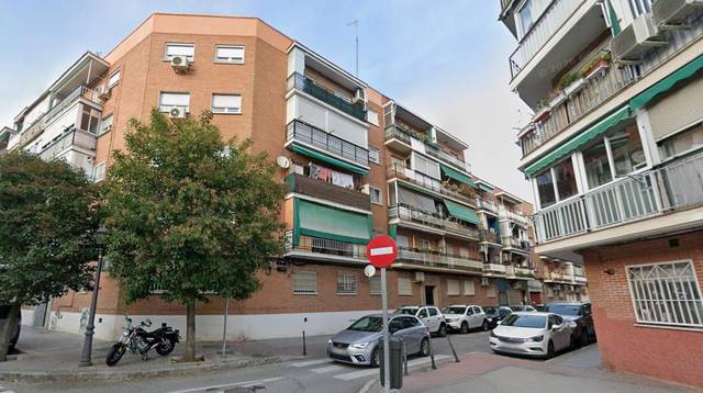 Piso en Venta en Travesía del Puerto de las Pilas en Casco Histórico de Vallecas