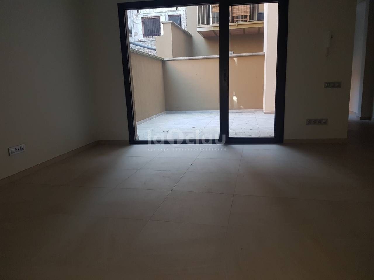 Flat for sale in Vic  with Balcony