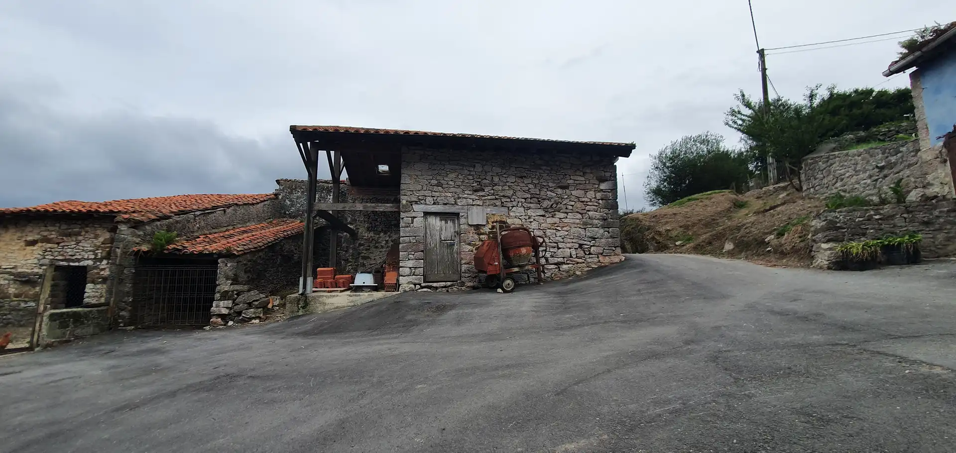 Vista exterior de Piso en venta en Peñamellera Baja con Terraza