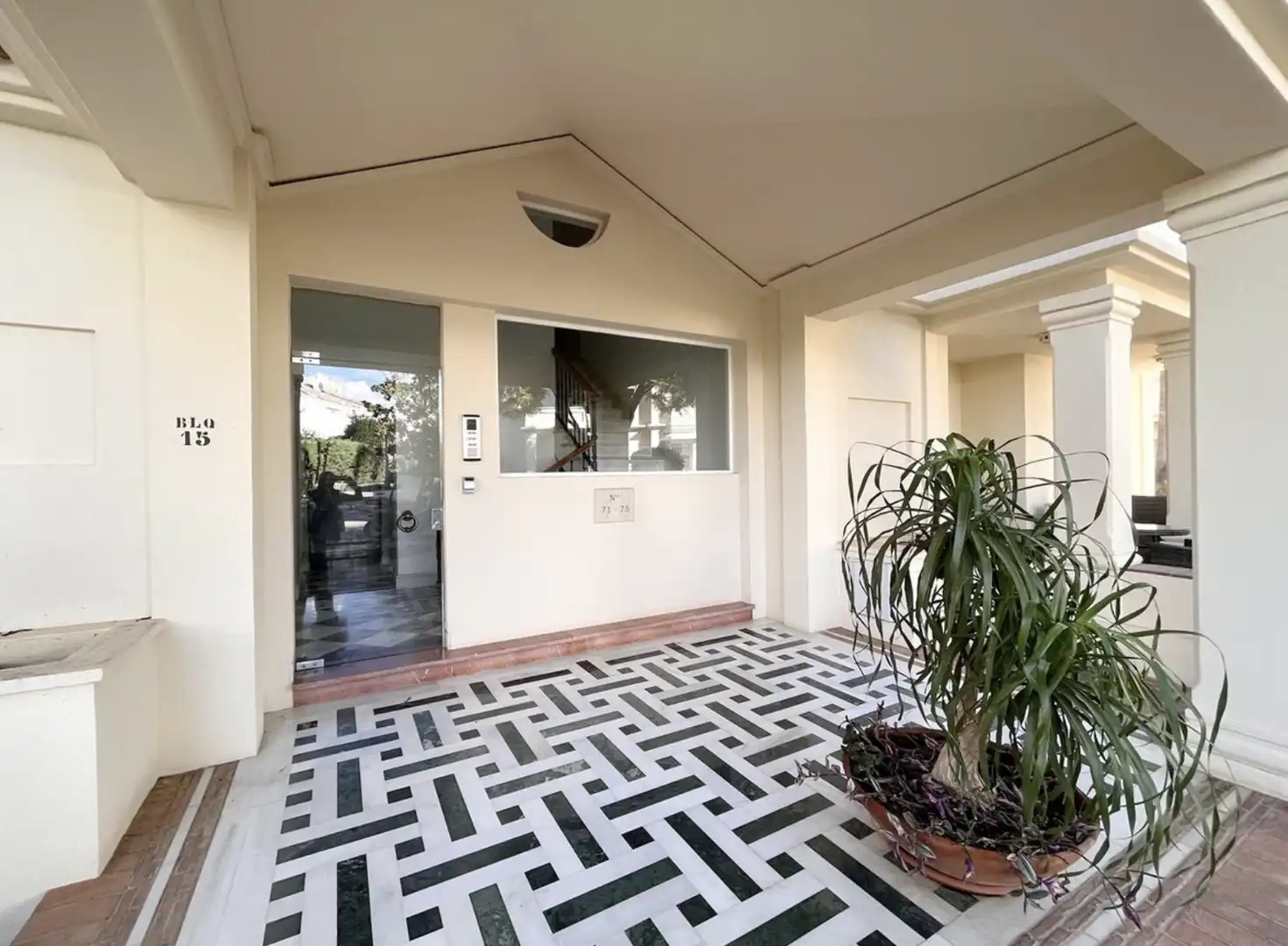 Ático en venta en Marbella con Aire acondicionado, Terraza y Amueblado