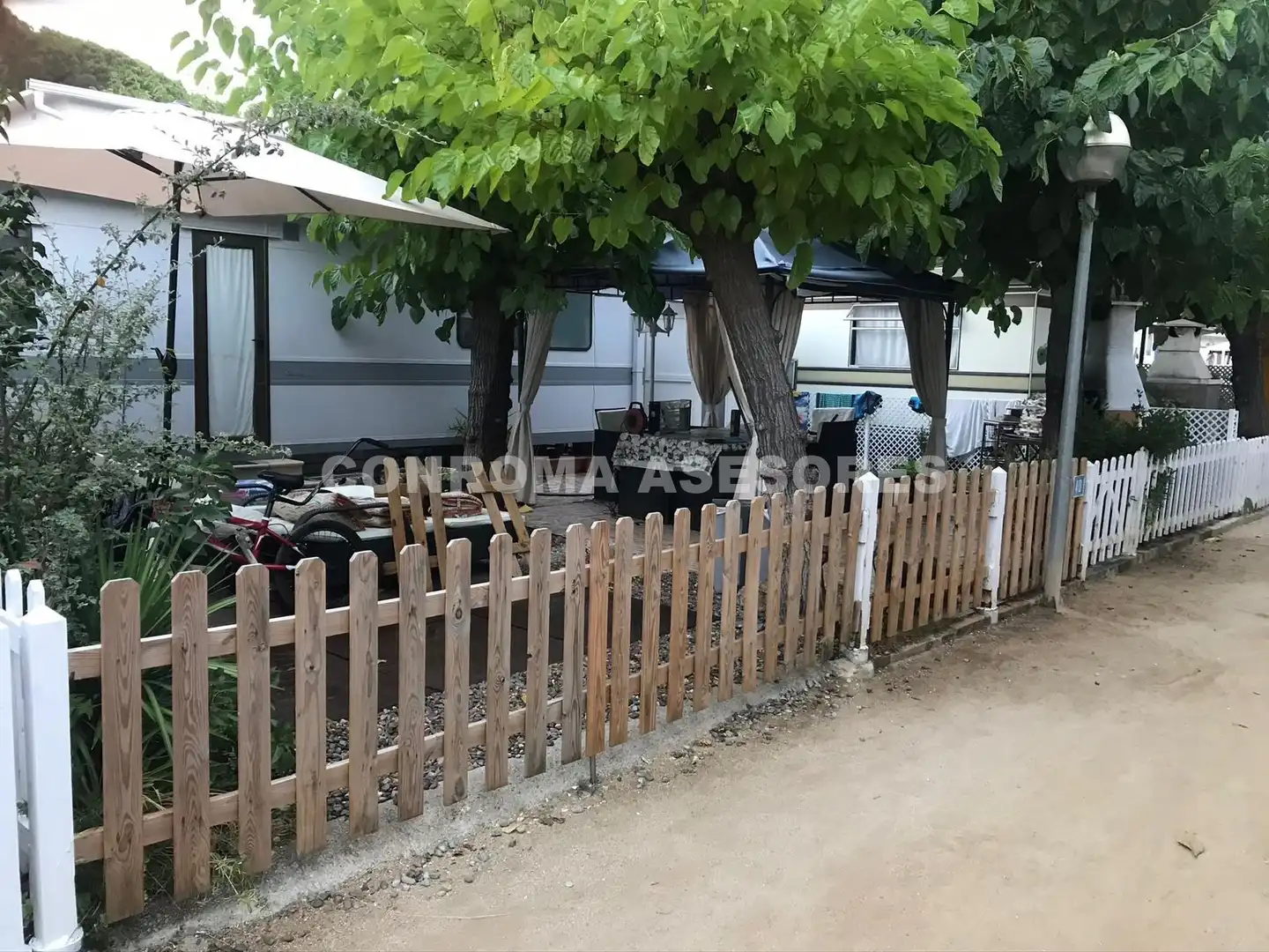 Vista exterior de Casa o chalet en venta en Mataró con Terraza y Piscina comunitaria