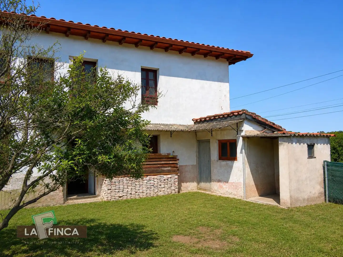 Vista exterior de Casa adosada en venta en Villaviciosa con Trastero