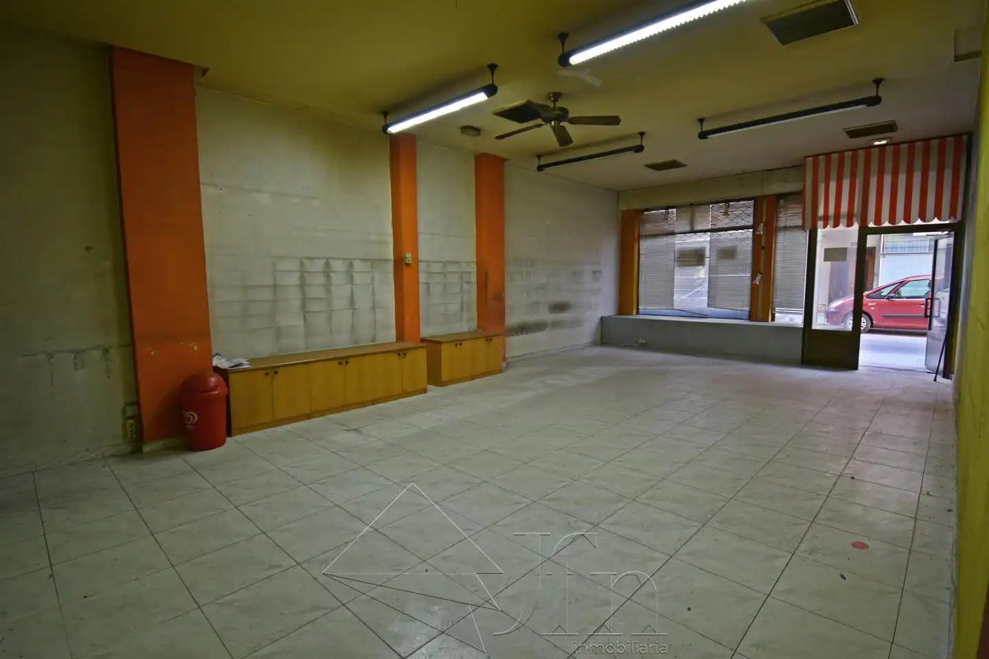 Local commercial à vendre à Íscar, imagen 5