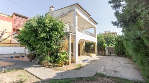 Chalet en venta en Burriana Castellón, zona Puerto  Amplio, luminoso y con jardínUbicado en una de las zonas más demandadas de Bur