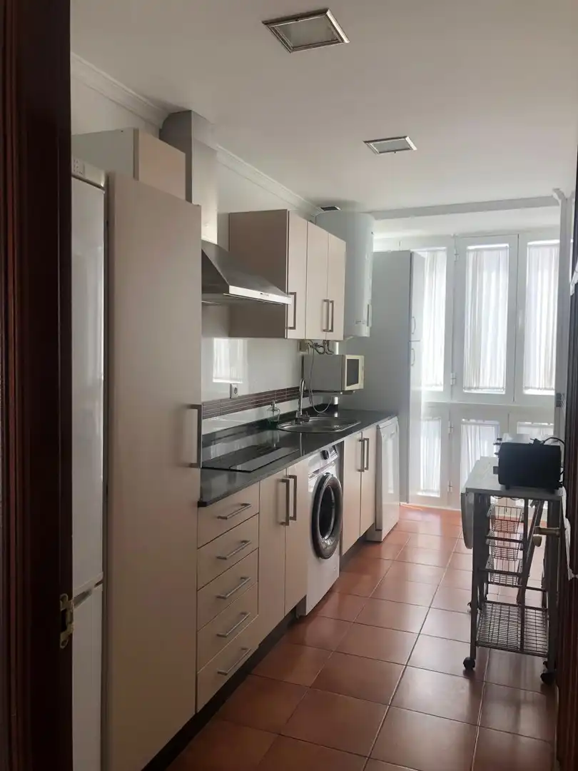 Piso con terraza en venta en Núcleo urbano, imagen 5