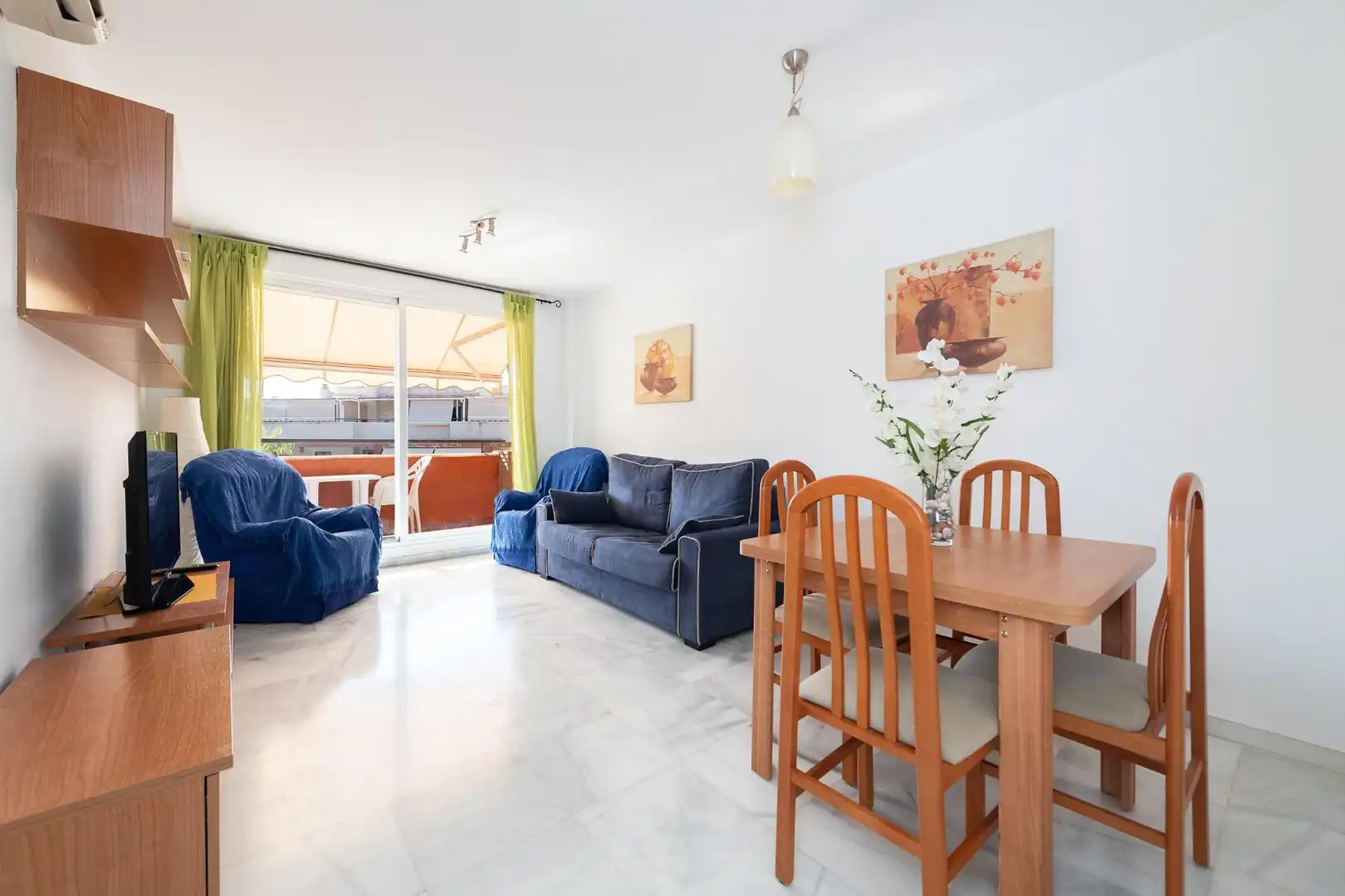 Wohnung mit Pool zum Verkauf in Calle Ópalo