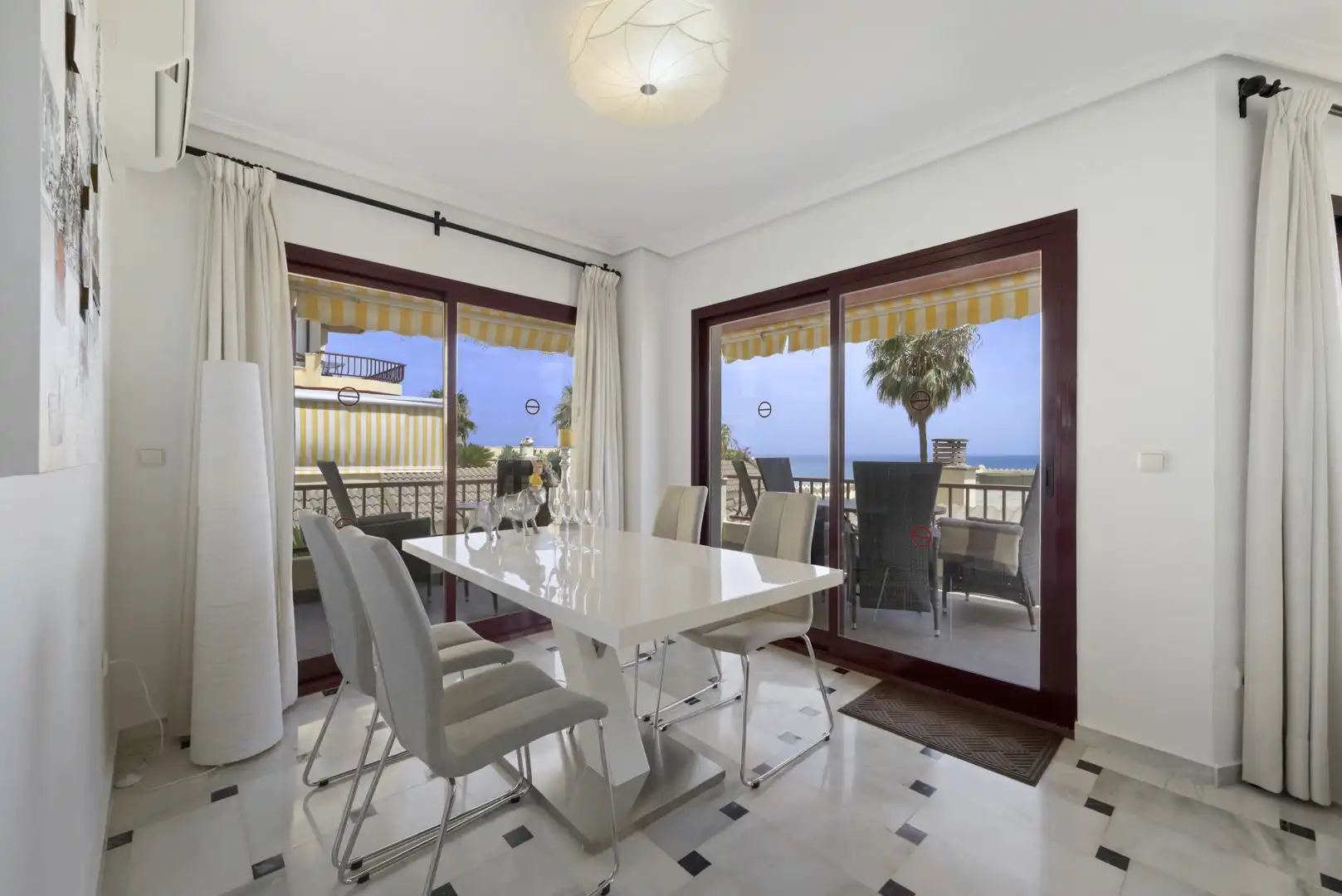 Appartement compact avec piscine à vendre à Riviera del Sol, imagen 3