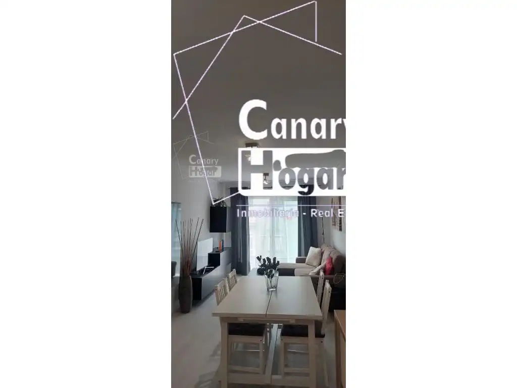 Menjador de Apartament en venda en Adeje amb Aire condicionat i Balcó