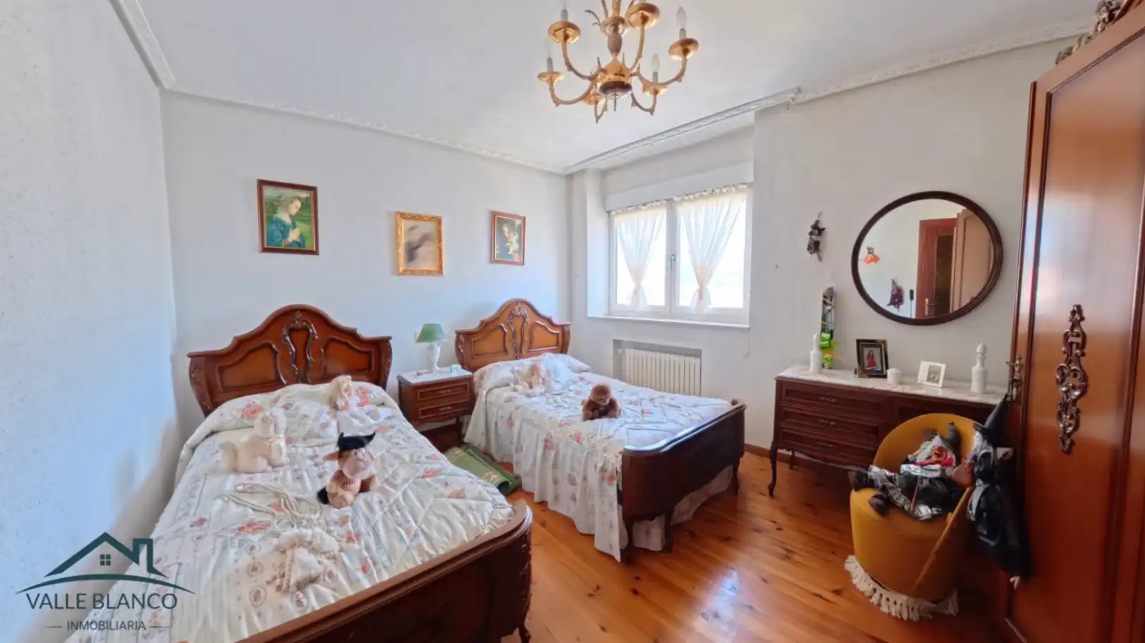 Habitación de Piso en venta en Campoo de Enmedio con Calefacción, Terraza y Trastero