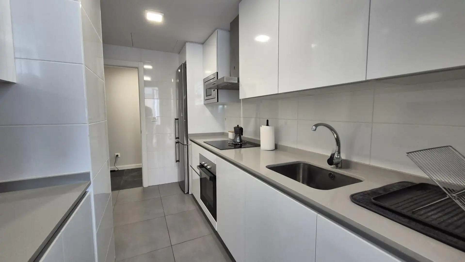 Ground floor for rent in Paseo Alfonso Canas Hogueras, Playa Bajadilla - Puertos