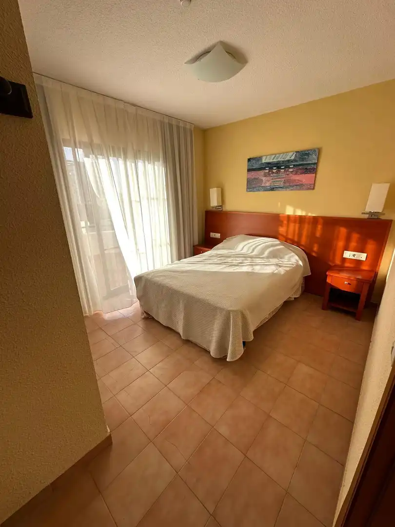 Habitación de Apartamento en venta en Calpe / Calp con Calefacción, Jardín privado y Terraza