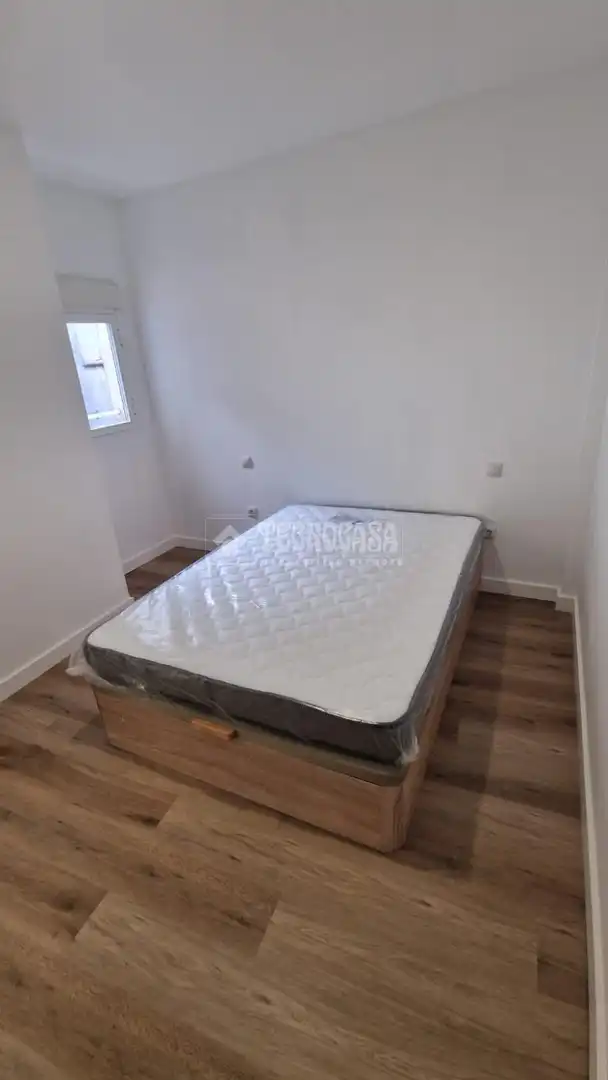 Habitación de Piso en venta en Madrid con Aire acondicionado