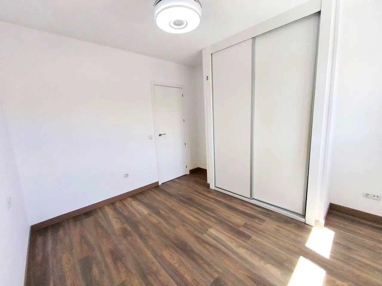 Dormitori de Casa adosada en venda en Magán amb Calefacció, Parquet i Terrassa