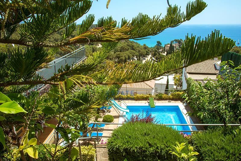 Piscina de Casa o xalet en venda en Lloret de Mar amb Traster, Piscina i Moblat