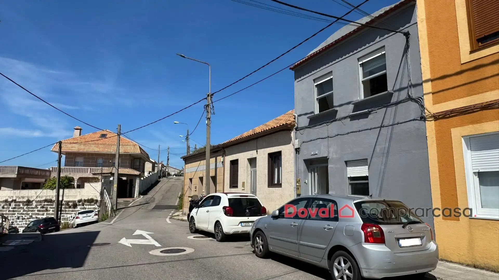 Vista exterior de Casa o chalet en venta en Vigo  con Parquet, Terraza y Amueblado