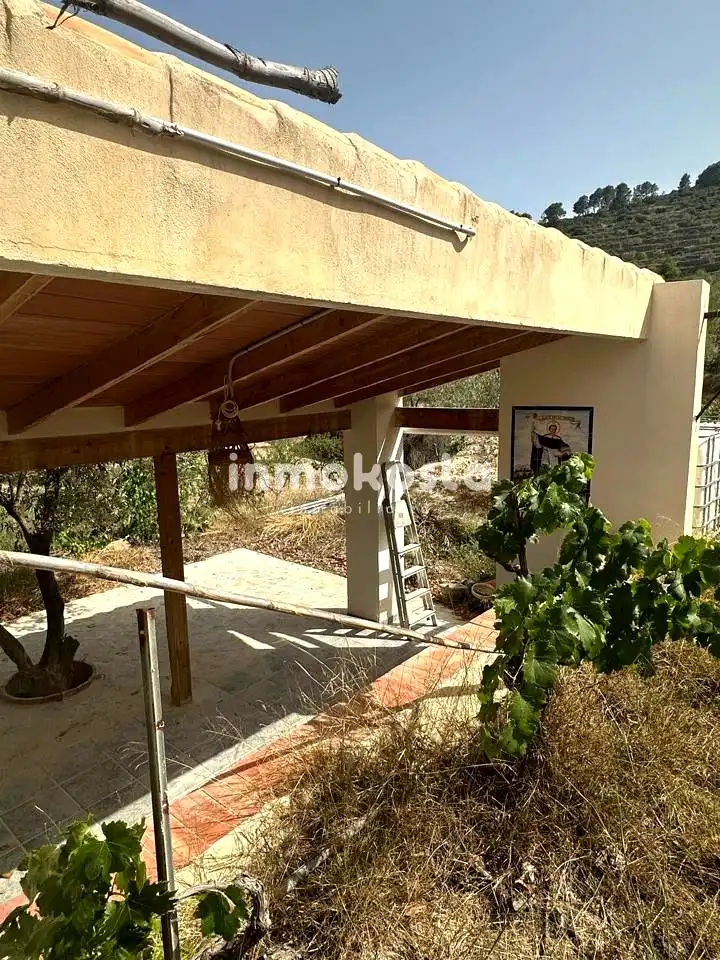 Vista exterior de Casa o xalet en venda en Sella amb Jardí privat i Terrassa