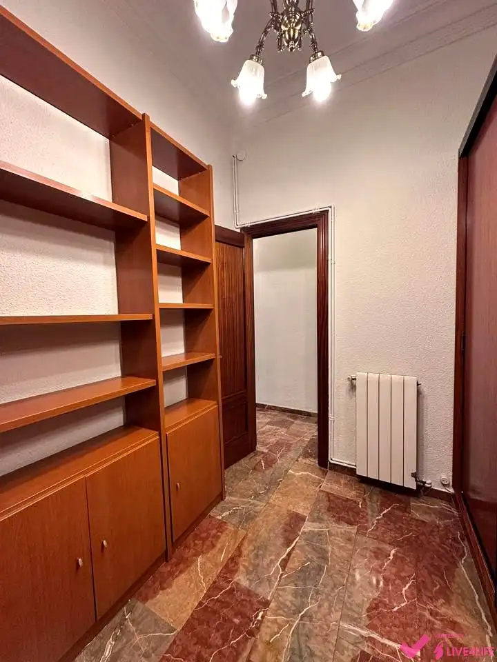 Bedroom of Flat for rent in Valencia  with Furnished