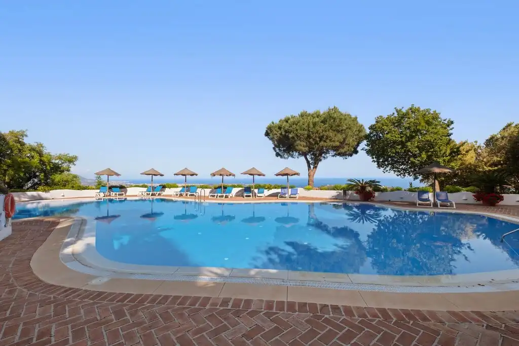 Penthouse with pool for sale in La Mairena, imagen 40