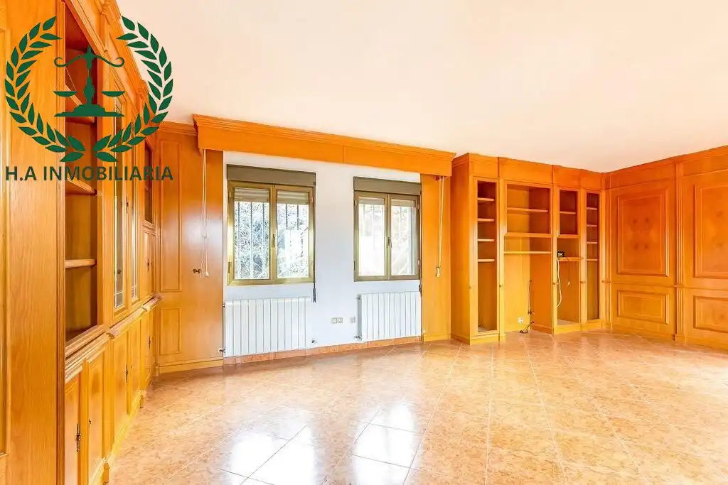 Bedroom of Houses for sale in Pedrezuela  with Air Conditioner, Heating and Terrace