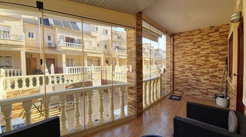 Foto 3 von Einfamilien-Reihenhaus zum Verkauf in Playa Flamenca, Orihuela