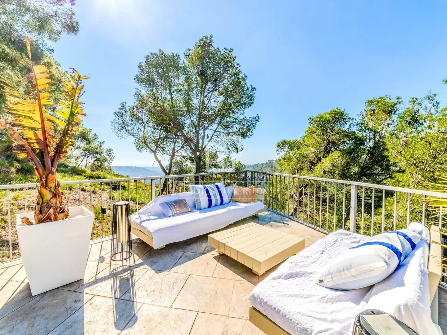 Terrassa de Casa o xalet en venda en Sant Pere de Ribes amb Aire condicionat, Jardí privat i Terrassa