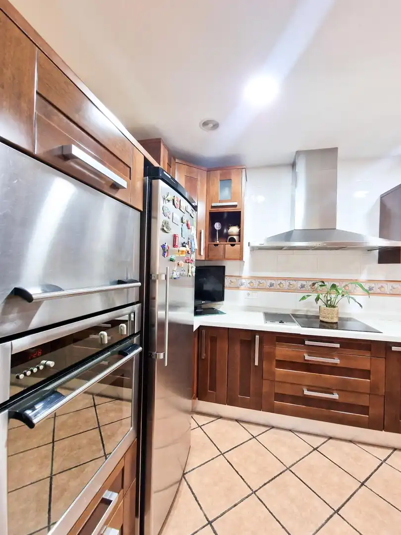 Kitchen of Houses for sale in Elche / Elx  with Air Conditioner, Heating and Private garden