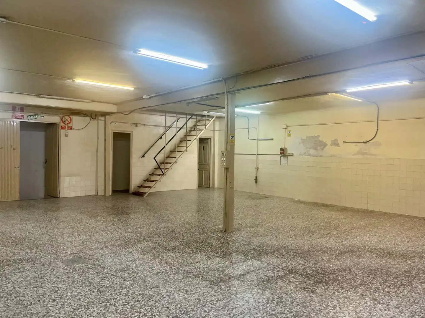 Nave industrial de alquiler en Elche / Elx