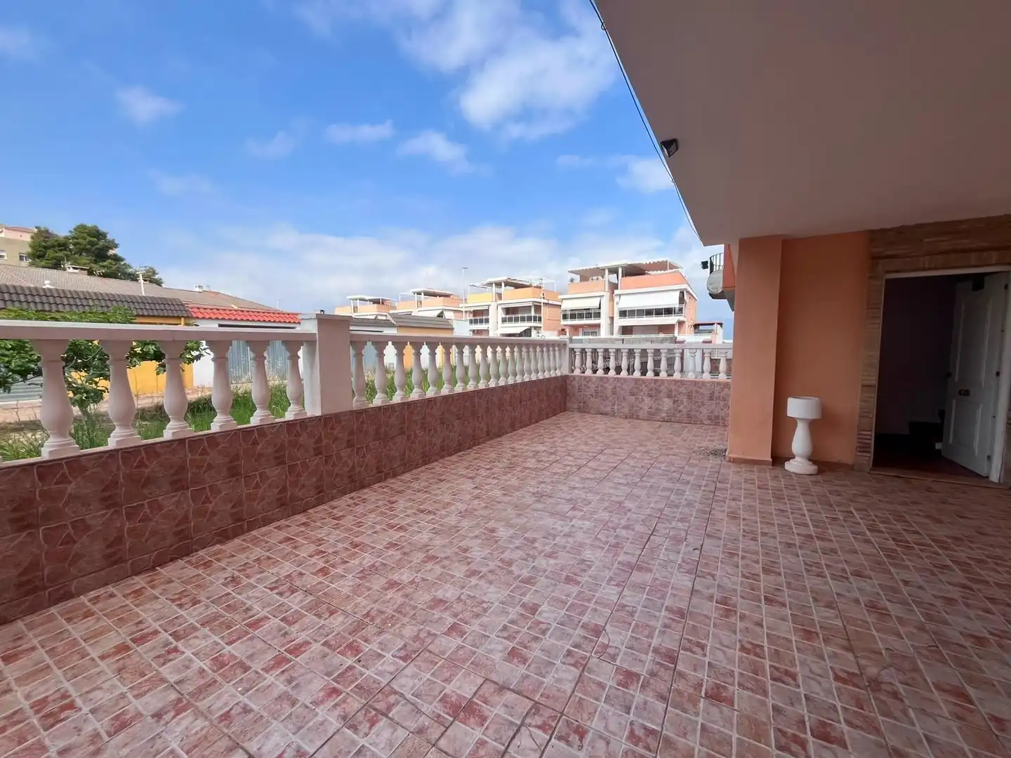 Maison mitoyenne avec terrasse à vendre à Moncófar Playa