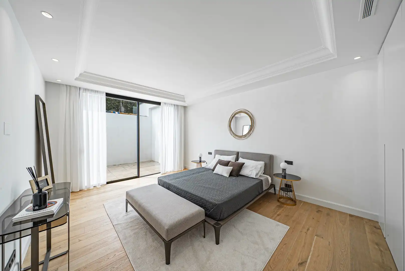Chalet con piscina en venta en Milla de Oro, imagen 35