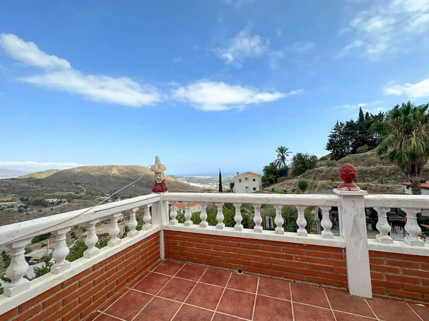 Vista exterior de Casa o chalet en venta en Molvízar con Terraza y Piscina