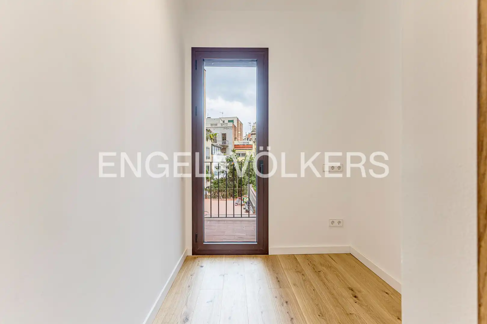 Balcony of Flat for sale in Barcelona  with Heating and Balcony