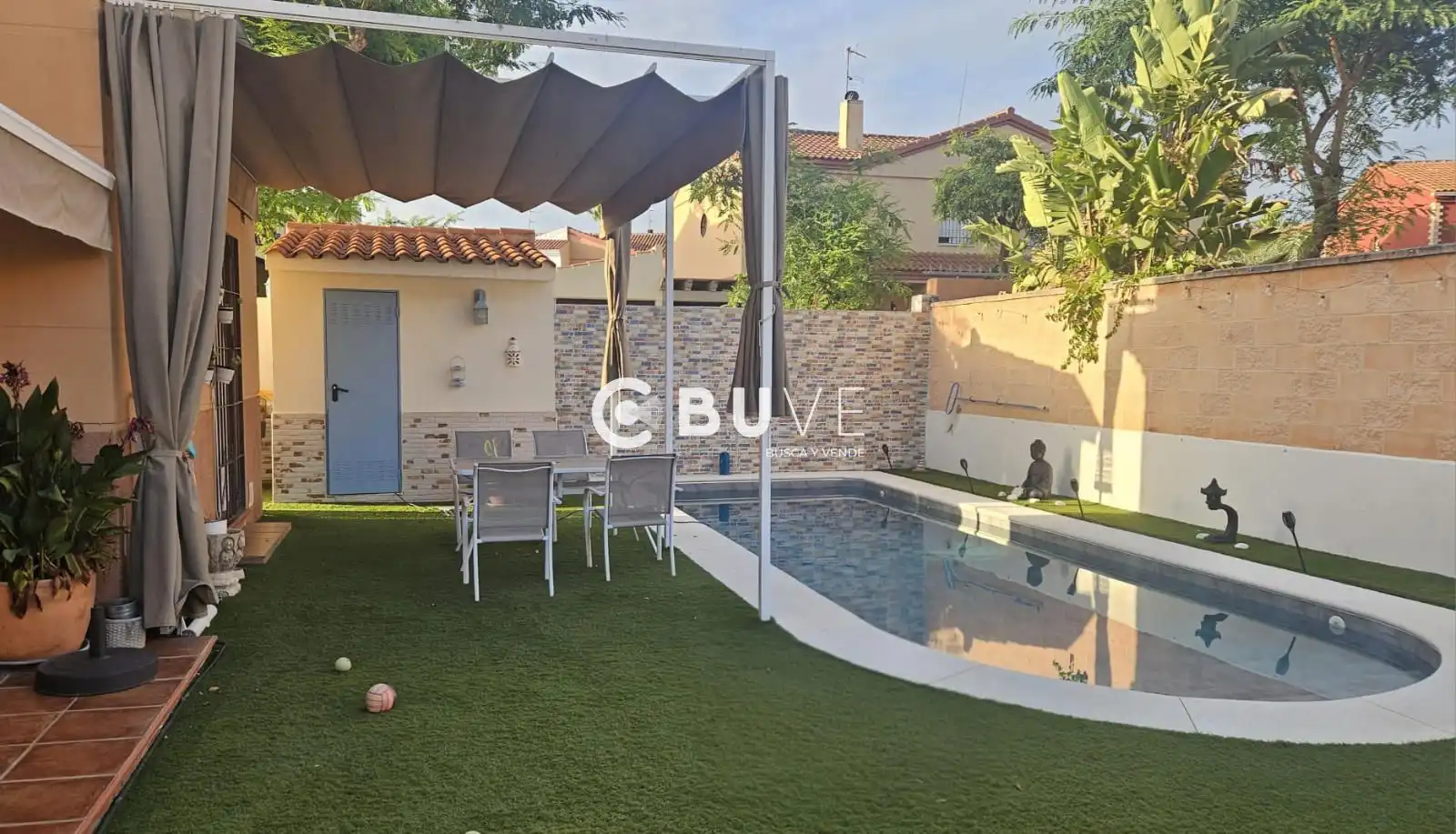 Villa con piscina in vendita a N/A