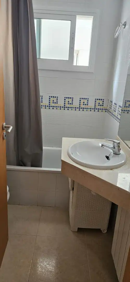 Baño de Apartamento en venta en Calafell con Calefacción, Jardín privado y Terraza